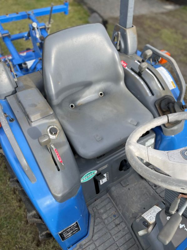 2001 ISEKI TF193F 4x4 servo - Image 5