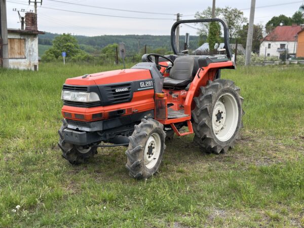 KUBOTA GL281 4x4 servo stříška 3300mth