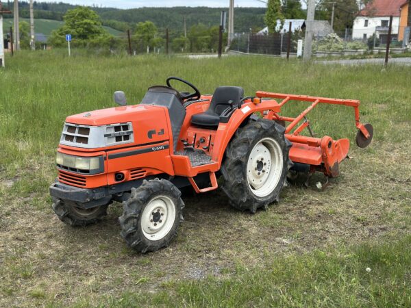 KUBOTA GT-5 4x4 1047mth