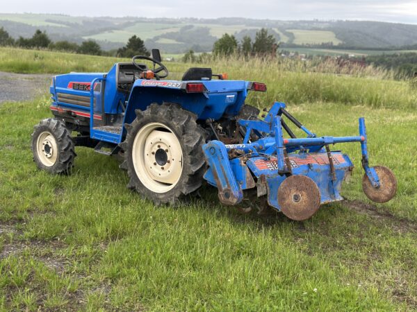 ISEKI TA227F 4x4 1860mth - Image 2