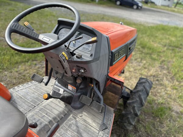 KUBOTA GL261 4x4 servo stříška (1487mth) - Image 7