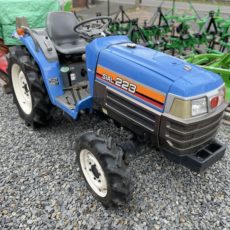 2001 ISEKI TF223F 4x4 servo
