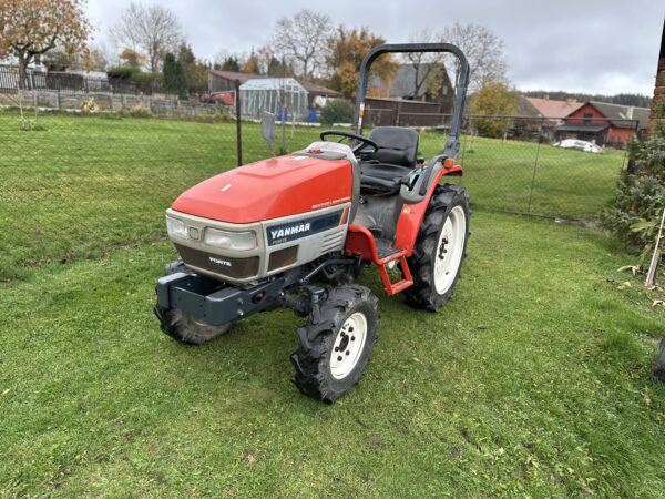 1993 YANMAR F210 4x4 (2596mth)