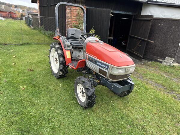 1993 YANMAR F210 4x4 (2596mth) - Image 2