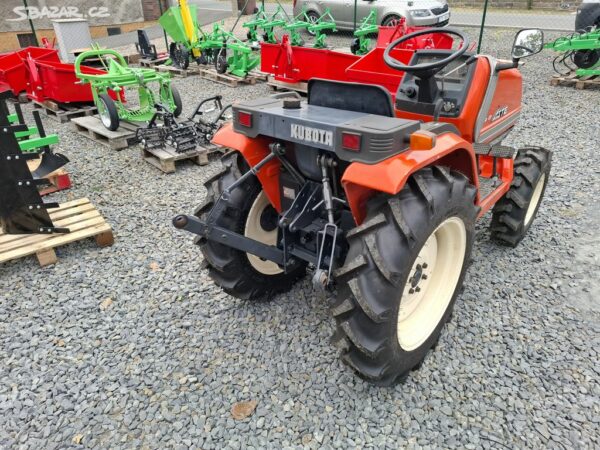 Kubota ASTE A-17 diesel 4x4 863mth - Image 4