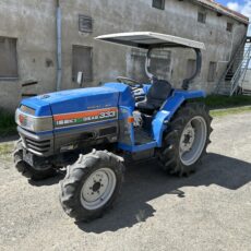 ISEKI TG333 4x4 servo stříška