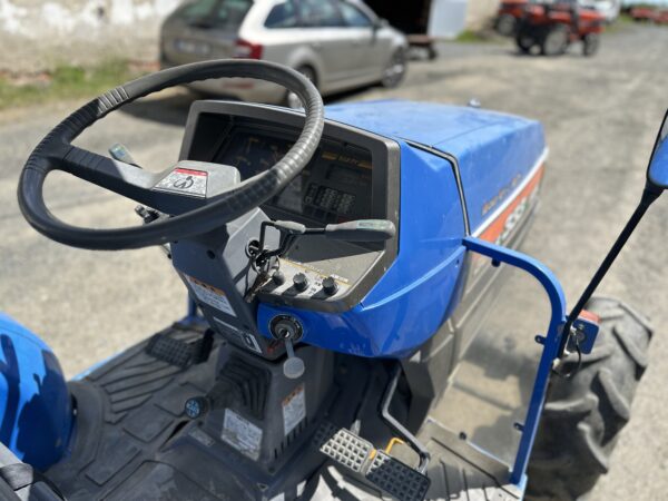 ISEKI TG333 4x4 servo stříška - Image 6