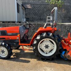 KUBOTA GL260 4x4 servo (695mth)